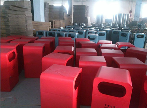 欣方圳不銹鋼垃圾桶廠家 為黃岡客戶精心打造。